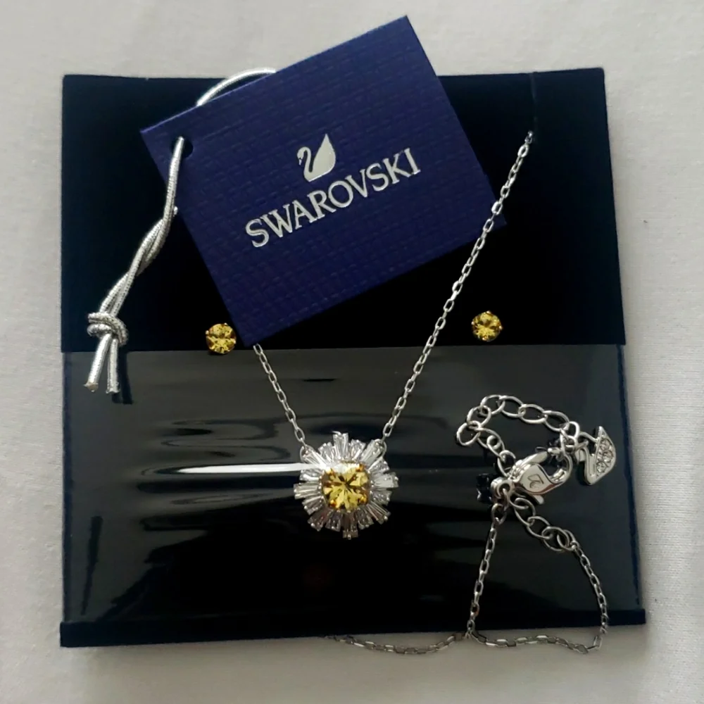 Swarovski Sunshine set Mixed cuts, Sun, Yellow, Mixed metal finish #5616267 - Picture 6 of 8